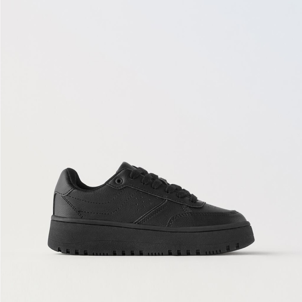 Zara - Basic Sneaker